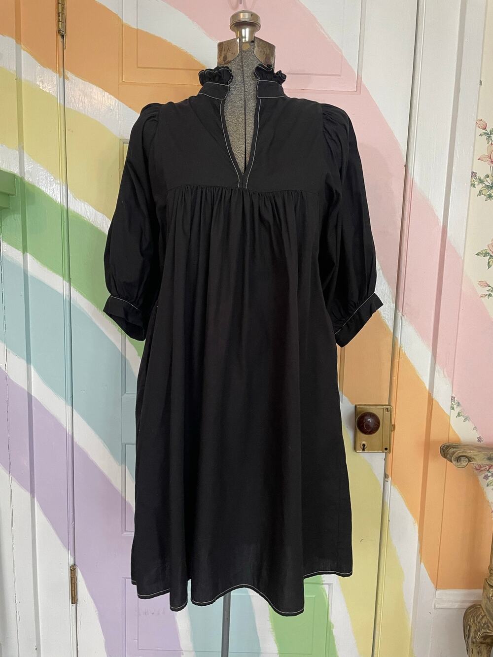 ✨Never A Wallflower Black Poplin Prairie Dress Puff Sleeve White Stitch Sz S